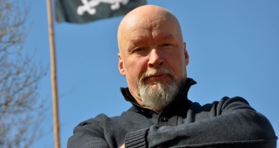 Pitää olla riittävän paljon riittävän monia erilaisia tulevaisuuksia